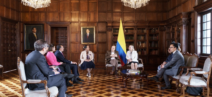 Colombia received the visit of the United Nations Under-Secretary General for Peacebuilding Support to continue joining efforts for the construction of Total Peace.