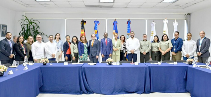 Ministerio de Turismo recibe delegación de Costa Rica que compartirá experiencias sobre áreas protegidas en destinos turísticos