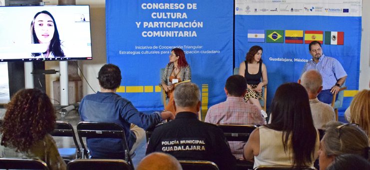 A conference on culture and community participation is organised in Guadalajara.