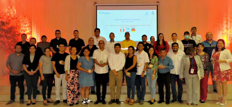 Peruanos y alemanes conocen gestión del agua potable y saneamiento en Siguatepeque