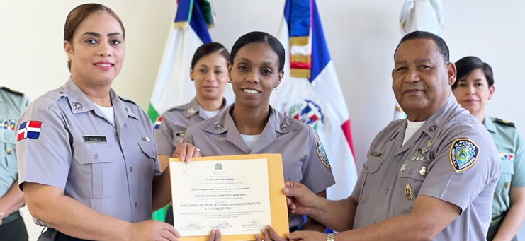 El Instituto Policial de Educación Superior (IPES) continúa proporcionando conocimientos a los miembros de la Policía Nacional con importantes actividades educativas